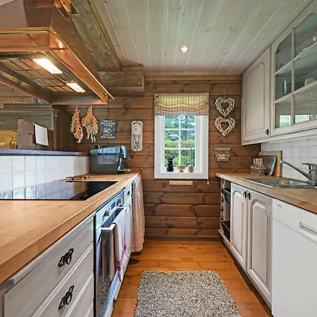 度假居 Between Mountain And Forest 兰帕兰德